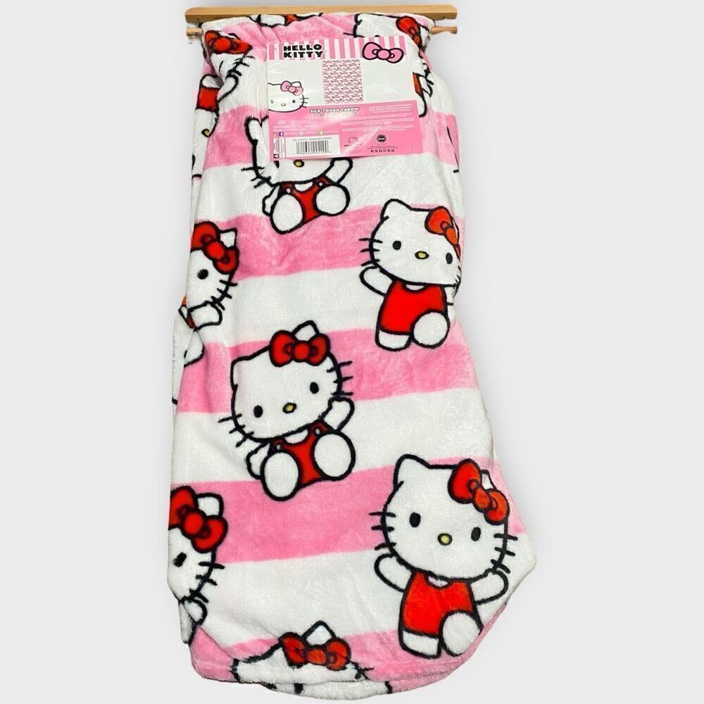 Hello Kitty Striped Pink White Silk Touch Throw Blanket Brand New with Tags